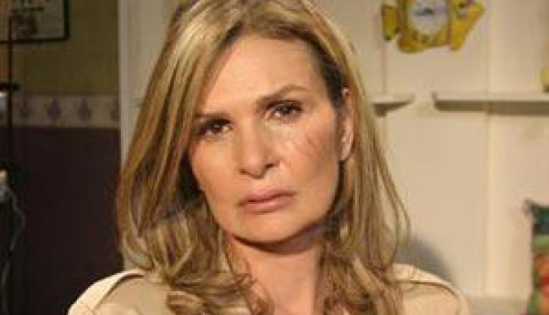 يسرا رئيسة لجنة التحكيم في مهرجان الفيلم العربي بوهران