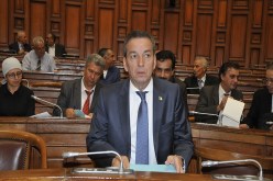 بن يونس يستنجد بإعلام فرنسا