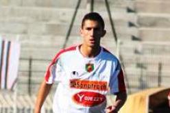 يونس يمضي موسما في بلوزداد مقابل 650 مليون سنتيم