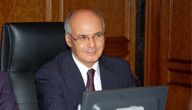 يوسفي يستثني ورقلة من السكن