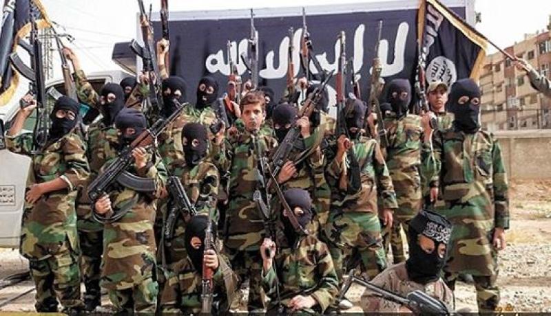 داعش يجند عددا كبيرا من الأطفال  في العراق و سوريا