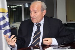 ‮4 ‬متعامليــــن اتفقـــوا علـــى سعـــر الزيـــت‮ ‬ بـ‮ 55 ‬دينـــــارا فانفجـــر الشـــارع