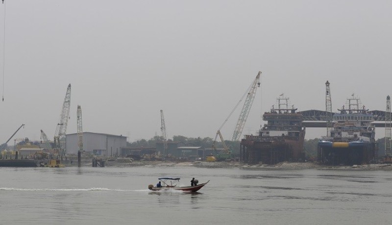 العثور على 13 جثة في ساحل ماليزيا