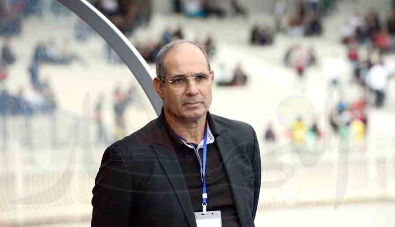 بادو زاكي يوقع لموسمين مع اتحاد طنجة ويزيد من متاعب شباب بلوزداد