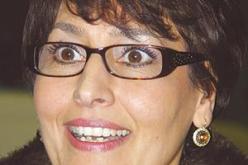 زهية بن عروس تعرض خدماتها على سعدان