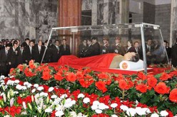 تحنيط جثة زعيم كوريا الشمالية الراحل