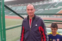 إتحاد بسكرة يقيل مدربه منير زغدود