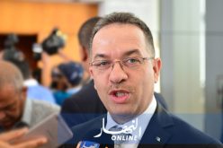 زمالي يفتتح الصالون الولائي للتشغيل بباتنة