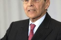 يأكل الغلة ثم يسب الملة