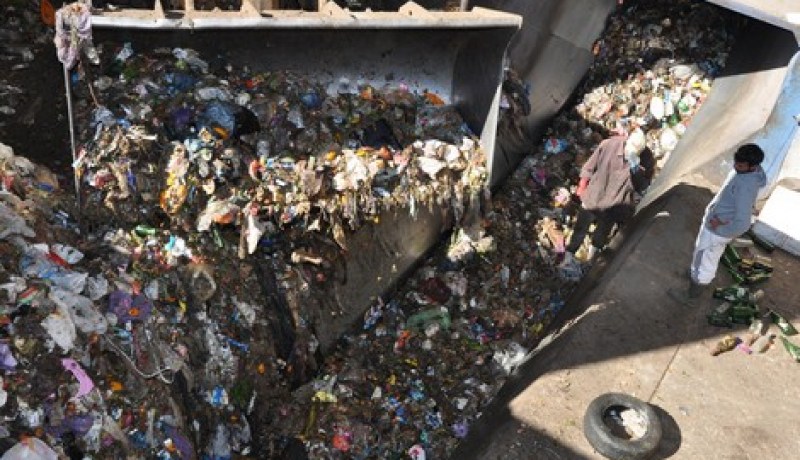 نظام المخزن يحوّل المغرب الى مقبرة لدفن نفايات إيطاليا