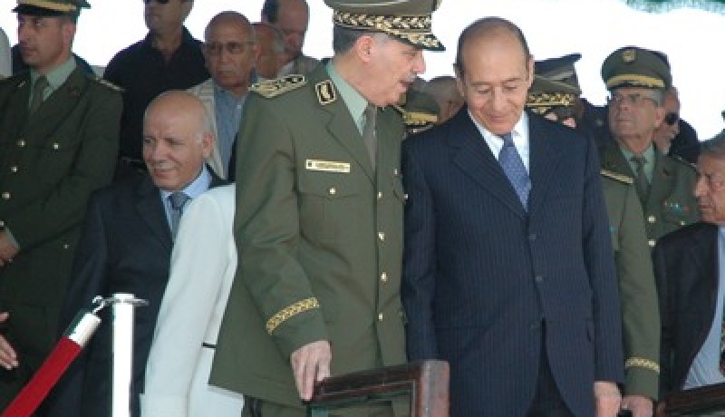 الداخلية تساعد سلاح الدرك