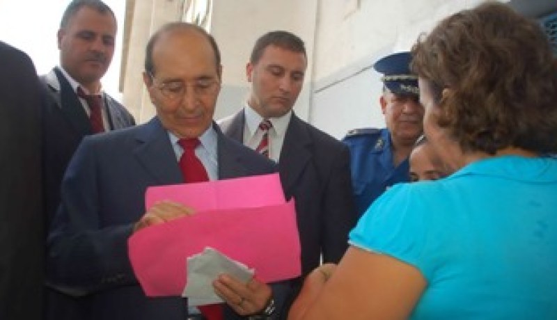 الحاج زرهوني لم يفِ بوعده