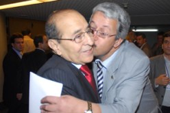 الحب الحقيقي بين الطيب الهواري وزرهوني؟