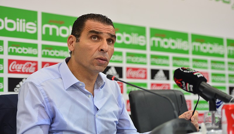 زطشي يتبرّأ من منتحلي صفته على الفايسبوك!