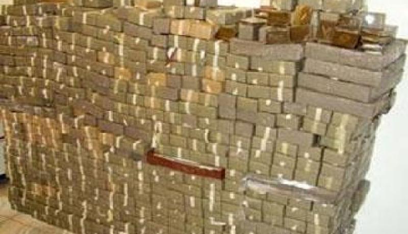 حجز قرابة 20 طنا من المخدرات خلال السداسي الأول من 2014 بوهران