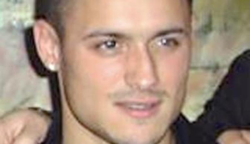 كريم كان قبيح في الصغر..هبّل الأساتدة وكنت كل عام نبدلّو المدرسة”