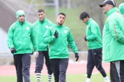 زياني لم يتدرب مع المجموعة لكنه جاهز لمباراة اليوم