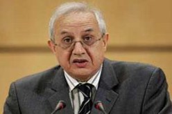 السيد زياري يمثل رئيس الجمهورية في مراسم تنصيب الرئيس الأوغندي