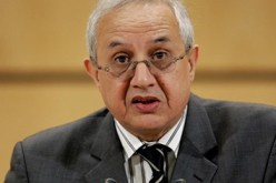 زياري يمثل رئيس الجمهورية في مراسم تنصيب الرئيس الجديد للأرغواري