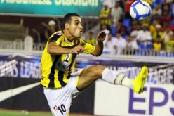 ‮''‬يتوجب على زياية انتهاز الفرصة‮ ‬ أمام الهلال ليضمن بقاءه في‮ ‬النادي‮''‬