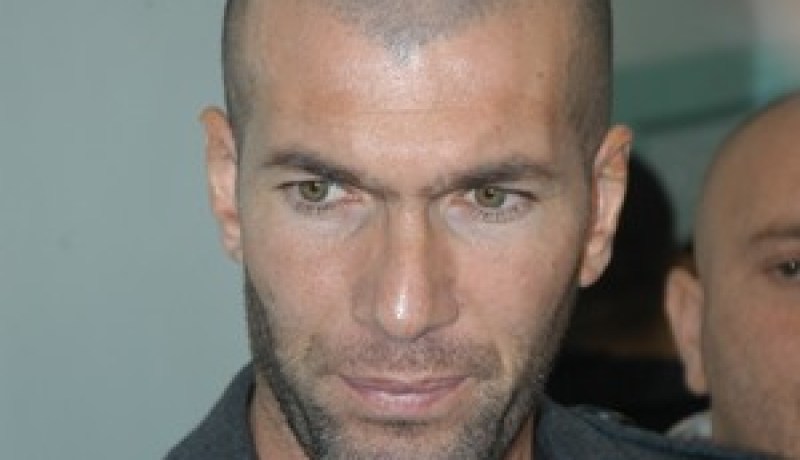 سيارات ''سوفاك'' لنقل زيدان