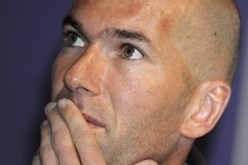 بيلي‮ ‬يفوز على زيدان في‮ ''‬بابي‮ ‬فووت‮''‬