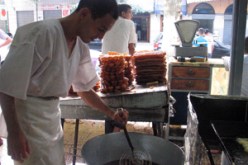 اعتبروا تعليمة وزارة التجارة مجحفة في حقهم…التجار يصرون على تغيير نشاطهم خلال شهر رمضان ويستنكرون تعليمة الوزارة