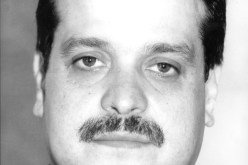 الوزير الأسبق يوبي يصاب في العمود الفقري بعد سقوطه من الطابق الأول لمنزله