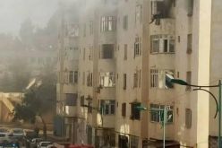 فيديو.. حريق مهول في بأحد العمارات بسكيكدة