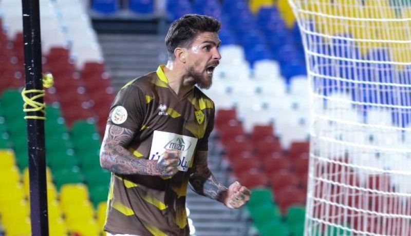 بالفيديو.. مجاني يواصل التألق ويساهم في فوز أُحد