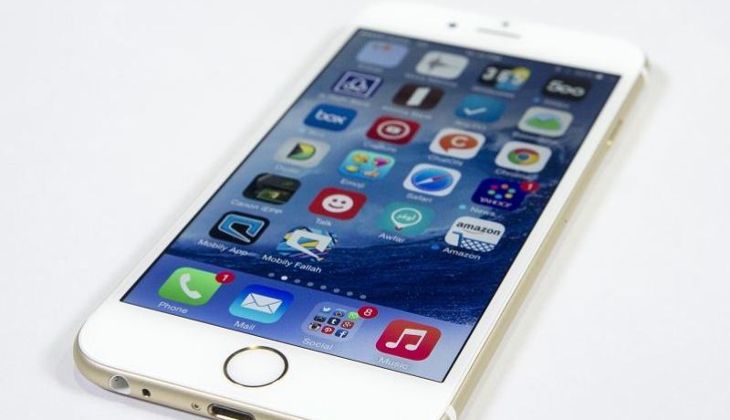 عطل جديد يضرب ملايين أجهزة آيفون والشركة تصلحه مجاناً