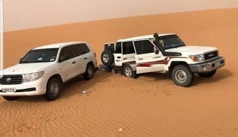 مصرع 5 أشخاص تاهوا في الصحراء.. والجيش ينقذ آخريْن في أدرار