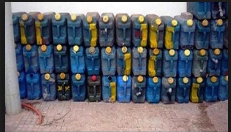 توقيف شخص وحجز 27 ألف لتر وقود في أدرار