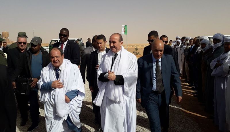 بلجود يعاين مشاريع قطاعه بأدرار