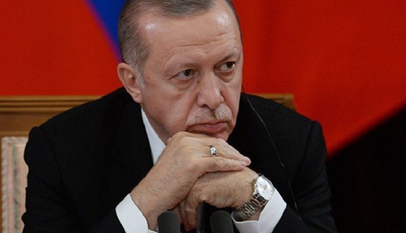 أردوغان يعزل محافظ البنك المركزي التركي لهذا السبب