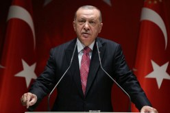 أردوغان يدعو الشعب التركي لمقاطعة المنتجات الفرنسية