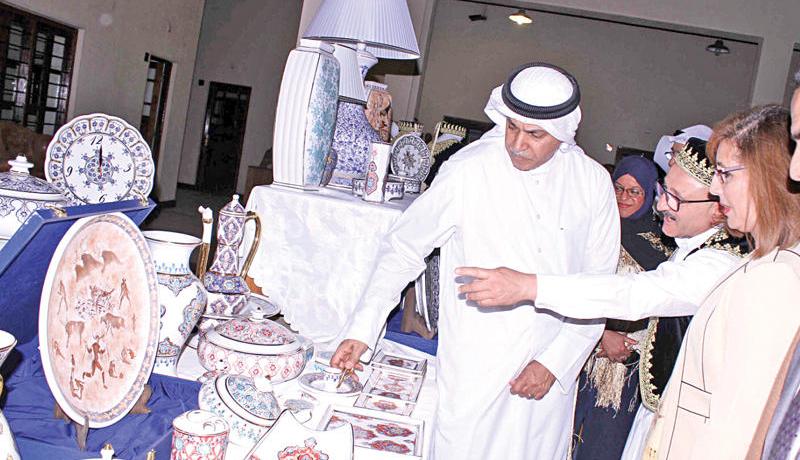 أسبوع الصناعة التقليدية الجزائرية بالكويت..إبداع أنامل حافظت على الهوية