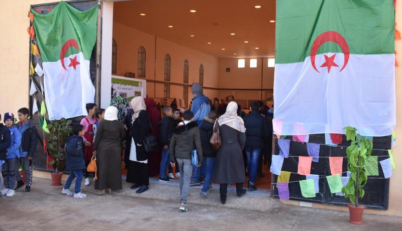 بالصور.. أبواب مفتوحة حول مدرسة أشبال الأمة بالأغواط