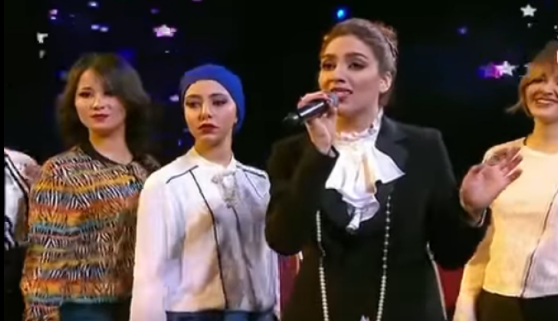 سهيلة بن لشهب” تقتحم رُكح ألحان وشباب بـ “ليك منولّيش”