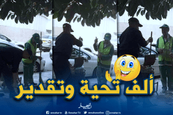 بالصور: شرطي يساعد عامل نظافة بالعاصمة