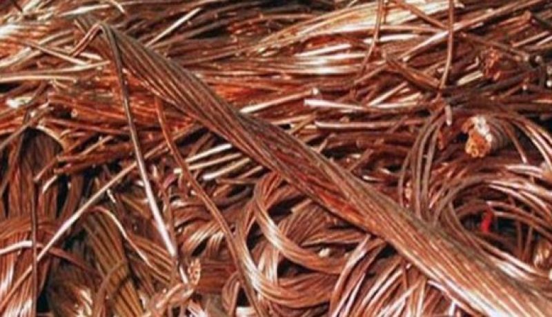 أم البواقي.. حجز 14 قنطار من الكوابل الكهربائية وشاحنة بقيمة مليار سنتيم