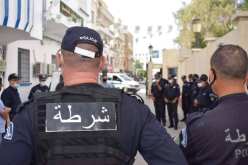 سكيكدة.. توقيف شخص أثناء محاولته السرقة من داخل سيارة