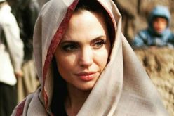 اعتقال “إنجلينا جولي الايرانية” بتهمة “إهانة الزي الإسلامي”