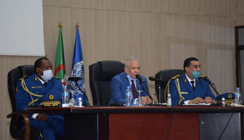 أونيسي خليفة يشرف على مراسم تنصيب مدير الوحدات الجمهورية للأمن