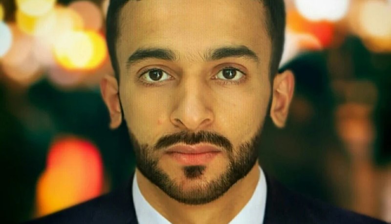 الطالب الجزائري عمر أويابة يفوز بالميدالية الفضية في واحة الدوحة للابتكار