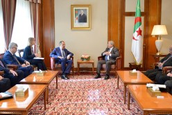 أويحيى يستقبل وزير الخارجية الروسي