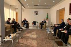 بالصور.. آيت علي براهم  يستعرض سبل تطوير التعاون الصناعي مع سفير فرنسا