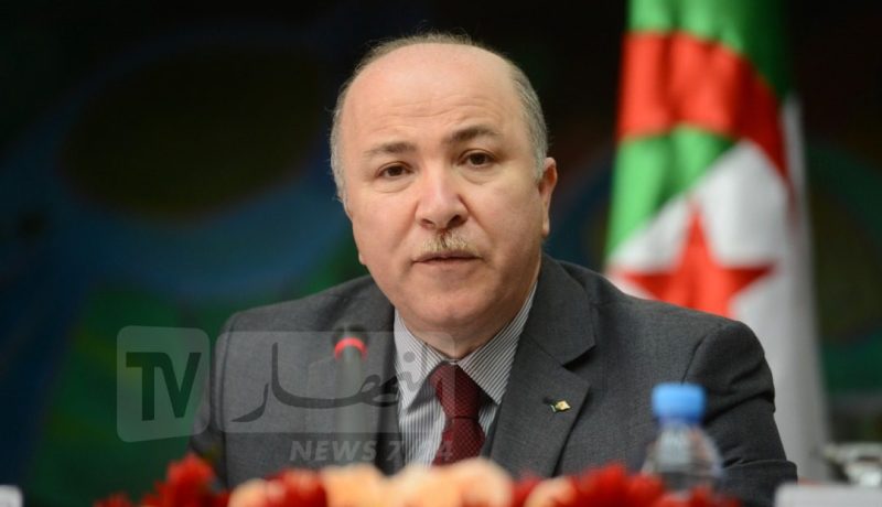 الوزير الأول يترأس إجتماعا للحكومة