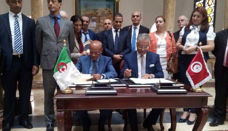 إبرام إتفاقية تعاون بين عاصمتي الجزائر وتونس
