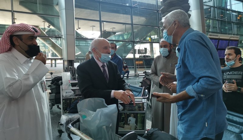 إجلاء الجزائريين العالقين في قطر اليوم الخميس